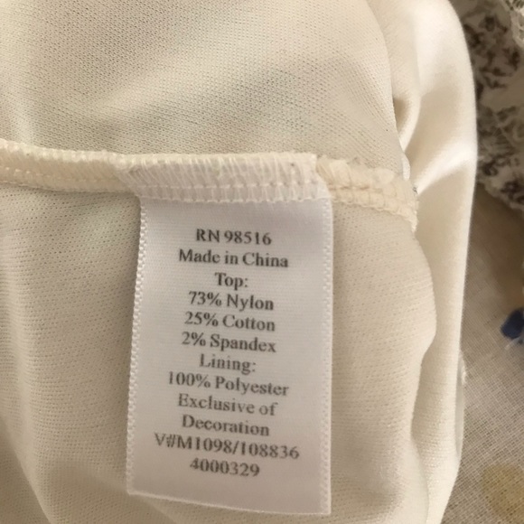 Cold water Creek top. XS. Cream and brown - Picture 5 of 5